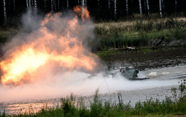 Xe pháo tự hành 2S25 Sprut-SD. - Sputnik Việt Nam