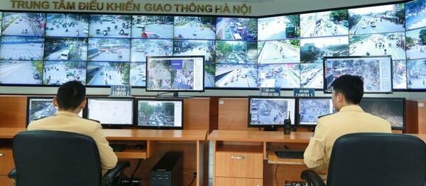 Hàng trăm camera giao thông được lắp đặt tại Hà Nội để ghi hình những vi phạm giao thông. - Sputnik Việt Nam