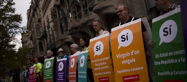 Befürworter der katalanischen Unabhängigkeit in Barcelona Befürworter der katalanischen Unabhängigkeit in Barcelona - Sputnik Việt Nam