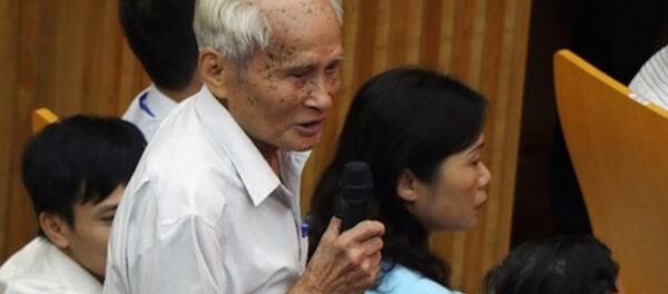 Cử tri Nguyễn Quốc Thước: Tôi mừng là Đảng không khoan nhượng với các vấn đề tiêu cực Cử tri Nguyễn Quốc Thước: Tôi mừng là Đảng không khoan nhượng với các vấn đề tiêu cực - Sputnik Việt Nam