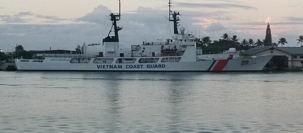 Tàu CSB 8020 với “màu áo” mới. - Sputnik Việt Nam