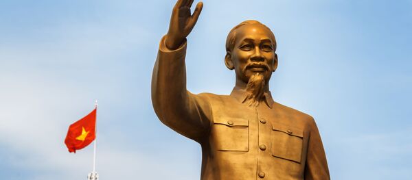 Tượng Chủ tịch Hồ Chí Minh ở Việt Nam - Sputnik Việt Nam