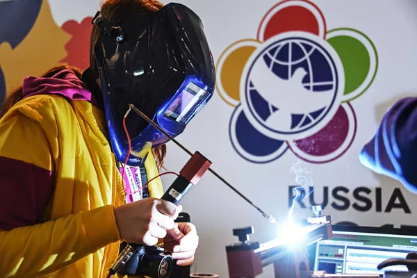 Tại Triển lãm YOUTH EXPO Tại Triển lãm YOUTH EXPO - Sputnik Việt Nam