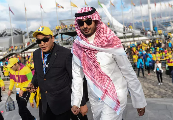 Các thành viên tham gia Festival Thanh niên và Sinh viên thế giới lần thứ XIX tại Công viên Olympic ở Sochi. Các thành viên tham gia Festival Thanh niên và Sinh viên thế giới lần thứ XIX tại Công viên Olympic ở Sochi. - Sputnik Việt Nam