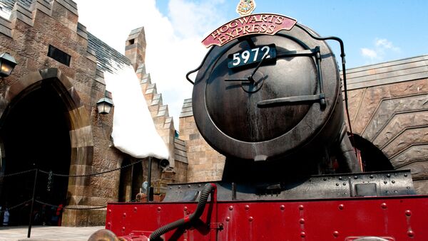 Tàu huyền thoại Hogwarts Express - Sputnik Việt Nam