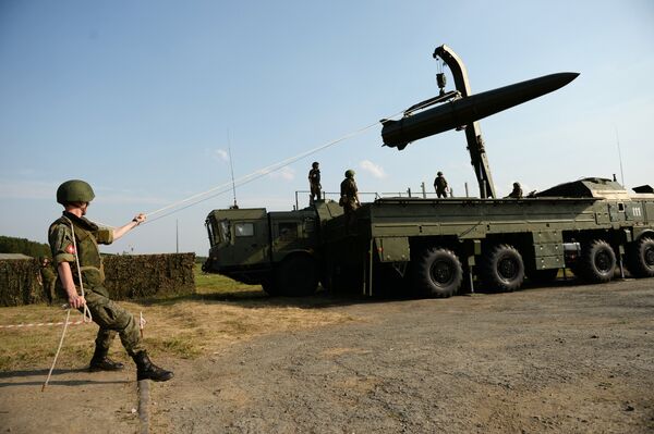 «Loé sáng trên video»: Vũ khí nào của Nga ở Syria khiến cả thế giới kinh ngạc «Loé sáng trên video»: Vũ khí nào của Nga ở Syria khiến cả thế giới kinh ngạc - Sputnik Việt Nam