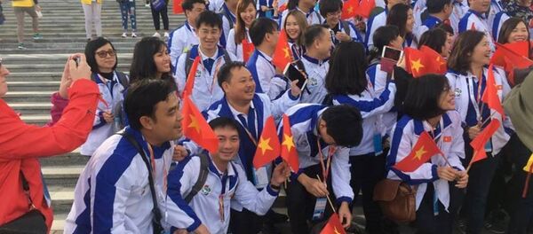 Đại biểu Việt Nam tham gia Festival Thanh niên và Sinh viên thế giới lần thứ XIX tại Sochi. Đại biểu Việt Nam tham gia Festival Thanh niên và Sinh viên thế giới lần thứ XIX tại Sochi. - Sputnik Việt Nam