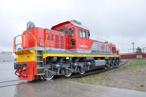 Tàu xe lửa TEM28 - Sputnik Việt Nam