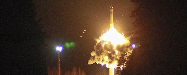 phóng tên lửa đạn đạo - Sputnik Việt Nam