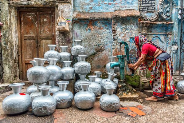 Tác phẩm Nước dành cho sự sống (Water for life) của nhiếp ảnh gia Sohel Parvez Haque - Sputnik Việt Nam