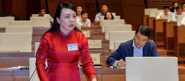 Bộ trưởng Bộ Y tế Nguyễn Thị Kim Tiến được nhiều đại biểu đề nghị được chất vấn nhất. Bộ trưởng Bộ Y tế Nguyễn Thị Kim Tiến được nhiều đại biểu đề nghị được chất vấn nhất. - Sputnik Việt Nam