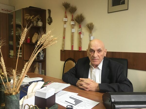 Nhà lai tạo giống người Nga, Viện sĩ Bagrat Sanduhadze - Sputnik Việt Nam