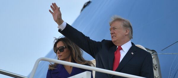 Donald Trump và Melania Trump Donald Trump và Melania Trump - Sputnik Việt Nam