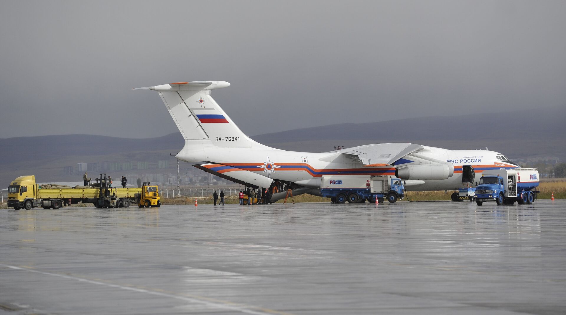 Máy bay IL-76  - Sputnik Việt Nam, 1920, 28.12.2021