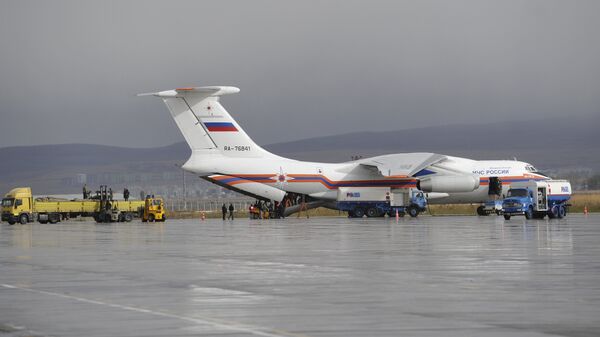 Máy bay IL-76  - Sputnik Việt Nam