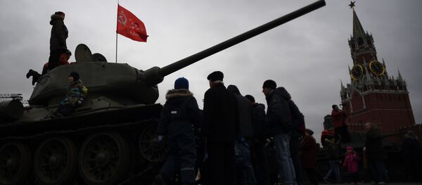 cuộc diễu hành long trọng để vinh danh kỷ niệm lần thứ 76 cuộc diễu hành lịch sử năm 1941 - Sputnik Việt Nam