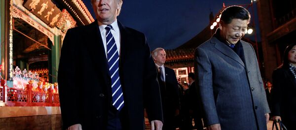 US President Donald Trump and China's President Xi Jinping leave after an opera performance at the Forbidden City in Beijing, China, November 8, 2017. - Sputnik Việt Nam