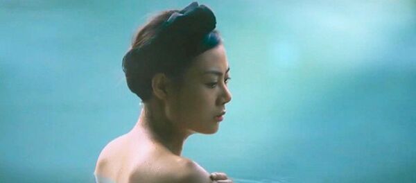 Dàn diễn viên nữ 'Thương nhớ ở ai' không mặc nội y - Sputnik Việt Nam