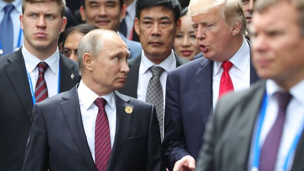Tổng thống Nga Putin và Tổng thống Mỹ Trump - Sputnik Việt Nam