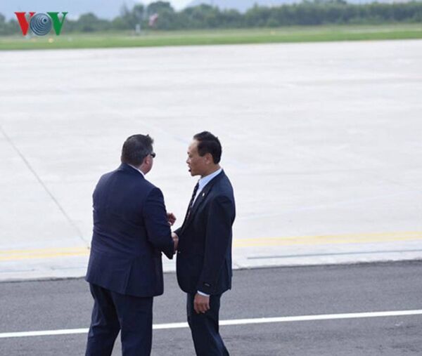 Đặc vụ Mỹ cảm ơn nhân viên an ninh Việt Nam - Sputnik Việt Nam