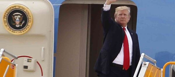 Tổng thống Hoa Kỳ Donald Trump lên đường ra Hà Nội Tổng thống Hoa Kỳ Donald Trump lên đường ra Hà Nội - Sputnik Việt Nam