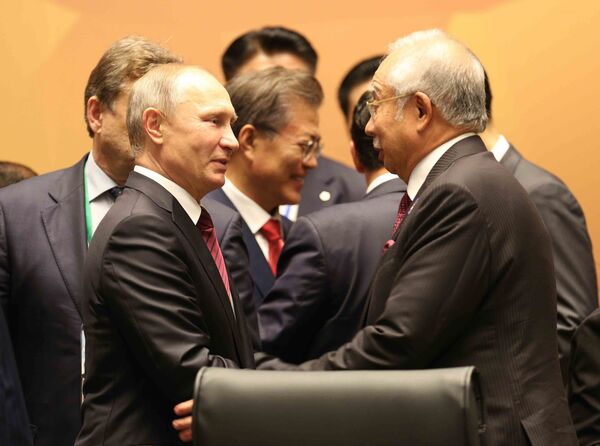 Tổng thống Putin chia tay các nhà lãnh đạo - Sputnik Việt Nam