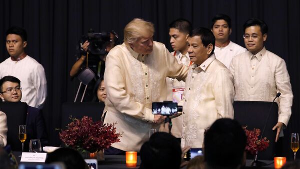 Donald Trump và Rodrigo Duterte - Sputnik Việt Nam