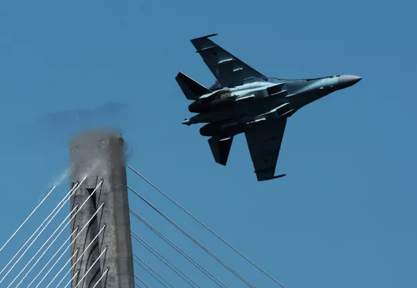 Su-35 Su-35 - Sputnik Việt Nam