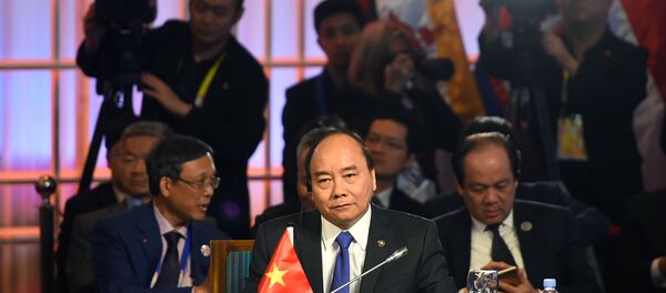 Nguyễn Xuân Phúc Nguyễn Xuân Phúc - Sputnik Việt Nam