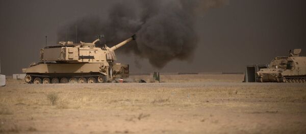 Артиллерийская установка M109A6 Paladin армии США оказывает поддержку огнем Вооруженным силам Ирака во время наступления на Мосул Артиллерийская установка M109A6 Paladin армии США оказывает поддержку огнем Вооруженным силам Ирака во время наступления на Мосул - Sputnik Việt Nam