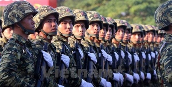 Lực lượng đặc biệt của Quân đội Lào trong Lễ diễu binh, diễu hành - Sputnik Việt Nam