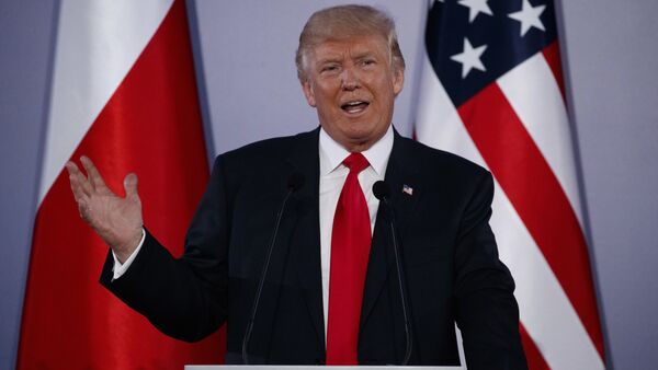 U.S. President Donald Trump speaks during a news conference with Polish President Andrzej Duda at Royal Castle, Thursday, July 6, 2017, in Warsaw - Sputnik Việt Nam