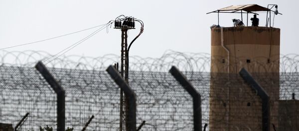 Chiến binh “Nhà nước Hồi giáo” tấn công các cứ điểm của quân đội Ai Cập Chiến binh “Nhà nước Hồi giáo” tấn công các cứ điểm của quân đội Ai Cập - Sputnik Việt Nam