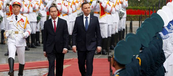 Tổng thống Ba Lan Andrzej Duda và Chủ tịch nước CHXHCNVN Trần Đại Quang tại Hà Nội - Sputnik Việt Nam
