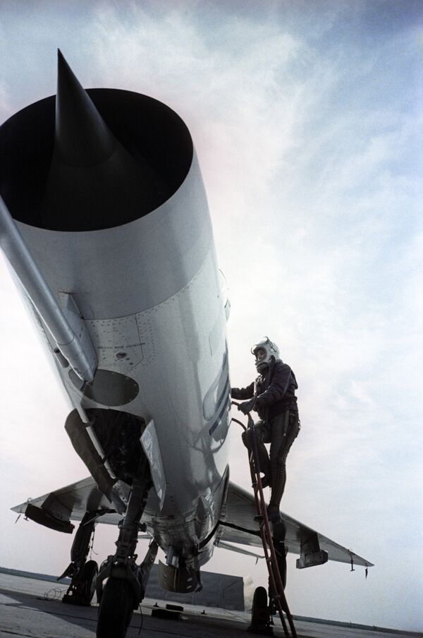 Madam MiG Marina Popovich - Sputnik Việt Nam