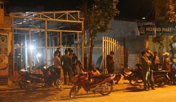 Cơ quan chức năng điều tra vụ việc tại hiện trường - Sputnik Việt Nam