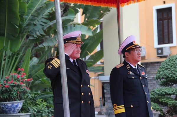 Đô đốc Korolev Vladimir Ivanovich, Tư lệnh Hải quân Liên bang Nga đến thăm Việt Nam. - Sputnik Việt Nam