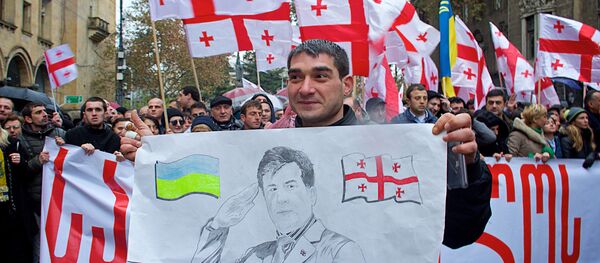 Hàng chục người ủng hộ cựu tổng thống Gruzia Saakashvili - Sputnik Việt Nam