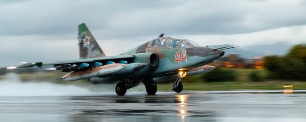 Su-25 của VKS Nga - Sputnik Việt Nam