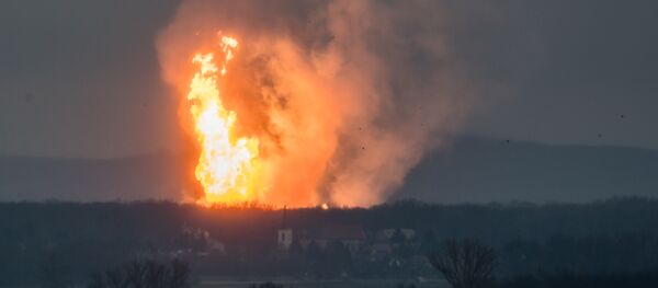Vụ nổ ở trung tâm phân phối khí tại Baumgarten (Áo) - Sputnik Việt Nam