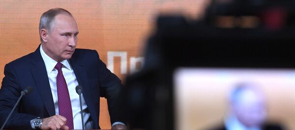 Ngày 14 tháng 12 năm 2017. Cuộc họp báo lớn thường niên của ông Vladimir Putin - Sputnik Việt Nam