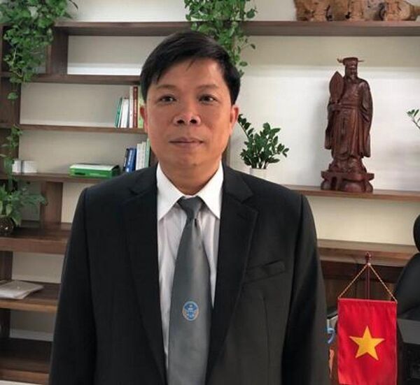 Tiến sĩ, Luật sư Lê Văn Thiệp sẽ bào chữa cho bị can Trịnh Xuân Thanh Tiến sĩ, Luật sư Lê Văn Thiệp sẽ bào chữa cho bị can Trịnh Xuân Thanh - Sputnik Việt Nam