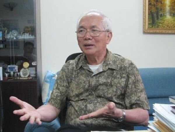 Luật sư Trần Quốc Thuận, nguyên Phó Chủ nhiệm Văn phòng Quốc hội. Luật sư Trần Quốc Thuận, nguyên Phó Chủ nhiệm Văn phòng Quốc hội. - Sputnik Việt Nam