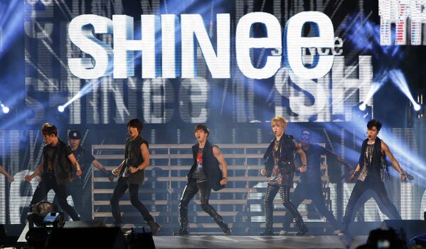 SHINee biểu diễn tại Malaysia - Sputnik Việt Nam