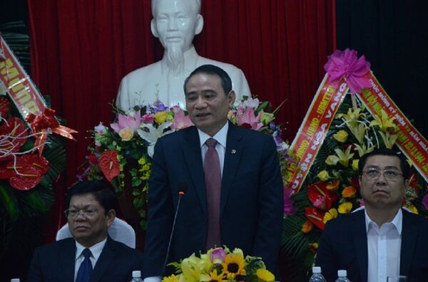 Ông Trương Quang Nghĩa, bí thư Thành ủy Đà Nẵng, trong buổi gặp mặt các sĩ quan quân đội  - Sputnik Việt Nam