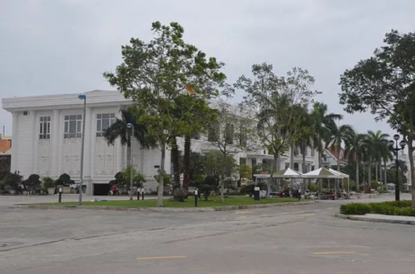 Các lô đất thuộc khu nhà hàng tiệc cưới đường 2 Tháng 9, quận Hải Châu, TP Đà Nẵng cũng nằm trong diện thu hồi để chỉnh sửa thời hạn sử dụng đất Các lô đất thuộc khu nhà hàng tiệc cưới đường 2 Tháng 9, quận Hải Châu, TP Đà Nẵng cũng nằm trong diện thu hồi để chỉnh sửa thời hạn sử dụng đất - Sputnik Việt Nam