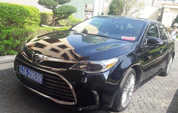 Chiếc xe mà ông Nguyễn Xuân Anh sử dụng khi làm Bí thư Thành ủy Đà Nẵng là do doanh nghiệp biếu tặng - Sputnik Việt Nam