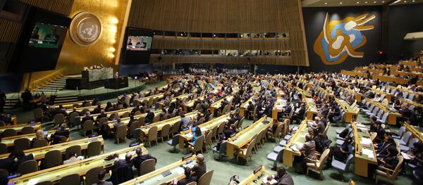 Hôm thứ Năm, tại phiên họp khẩn cấp, Đại hội đồng LHQ đã thông qua nghị quyết kêu gọi Mỹ rút lại tuyên bố công nhận Jerusalem là thủ đô của Israel. Nghị quyết đã được thông qua với 128 phiếu thuận, 9 phiếu chống và 35 phiếu trắng. - Sputnik Việt Nam