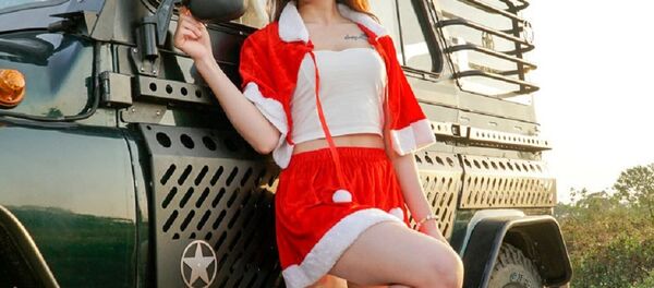 UAZ đón giáng sinh ở Việt Nam - Sputnik Việt Nam