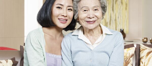 Mẹ và con gái Mẹ và con gái - Sputnik Việt Nam